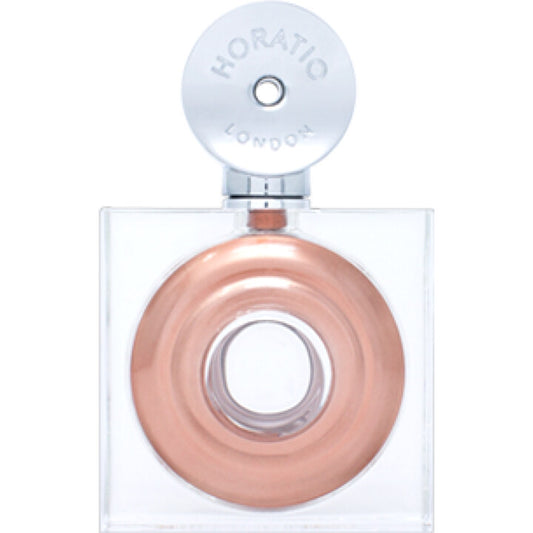 HORATIO Luxury Perfume – Olympias

A signature fragrance with an unforgettable aura that speaks a thousand words.  Luscious top notes of grapefruit and creamy almond, with an accent of spice at its heart, sit majestically on a bed of oud and sweet delicious caramel. Olympias is pure poetry of the Gods.

Top Notes: Grapefruit, Almond, Pomegranate.

Middle Notes: Brown Sugar, Ciste Oil, Tonka.

Base Notes: Oud, Caramel, Patchouly.